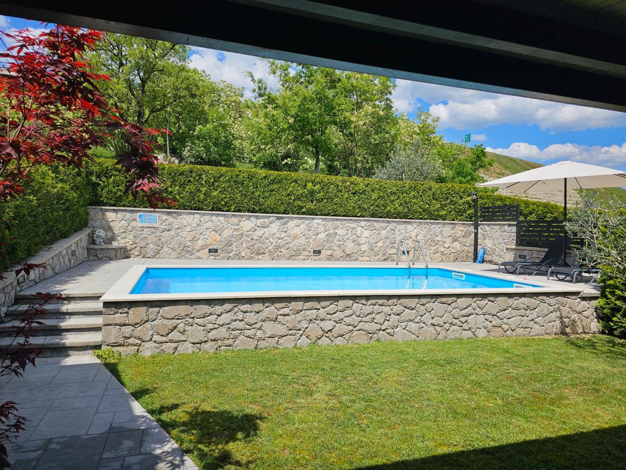 Villa Kos Lupoglav  Εξωτερικό φωτογραφία